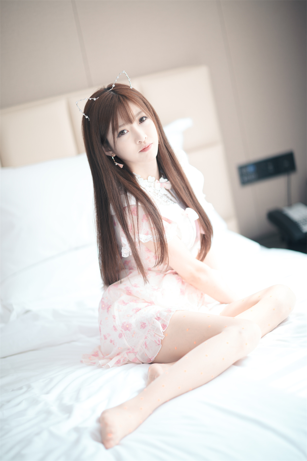 图片[4]-王羽杉Barbieshy的《粉色连衣裙》：轻松舒适，如猫般恬静-可甜可咸