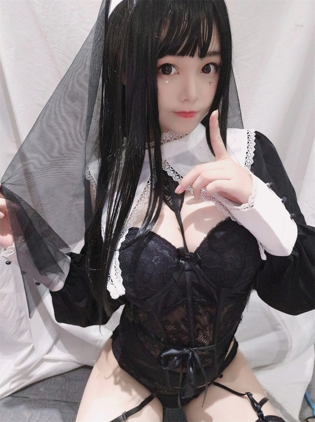 【喵式点评】蜜汁猫裘的《修女》——经典与叛逆的旋律-可甜可咸