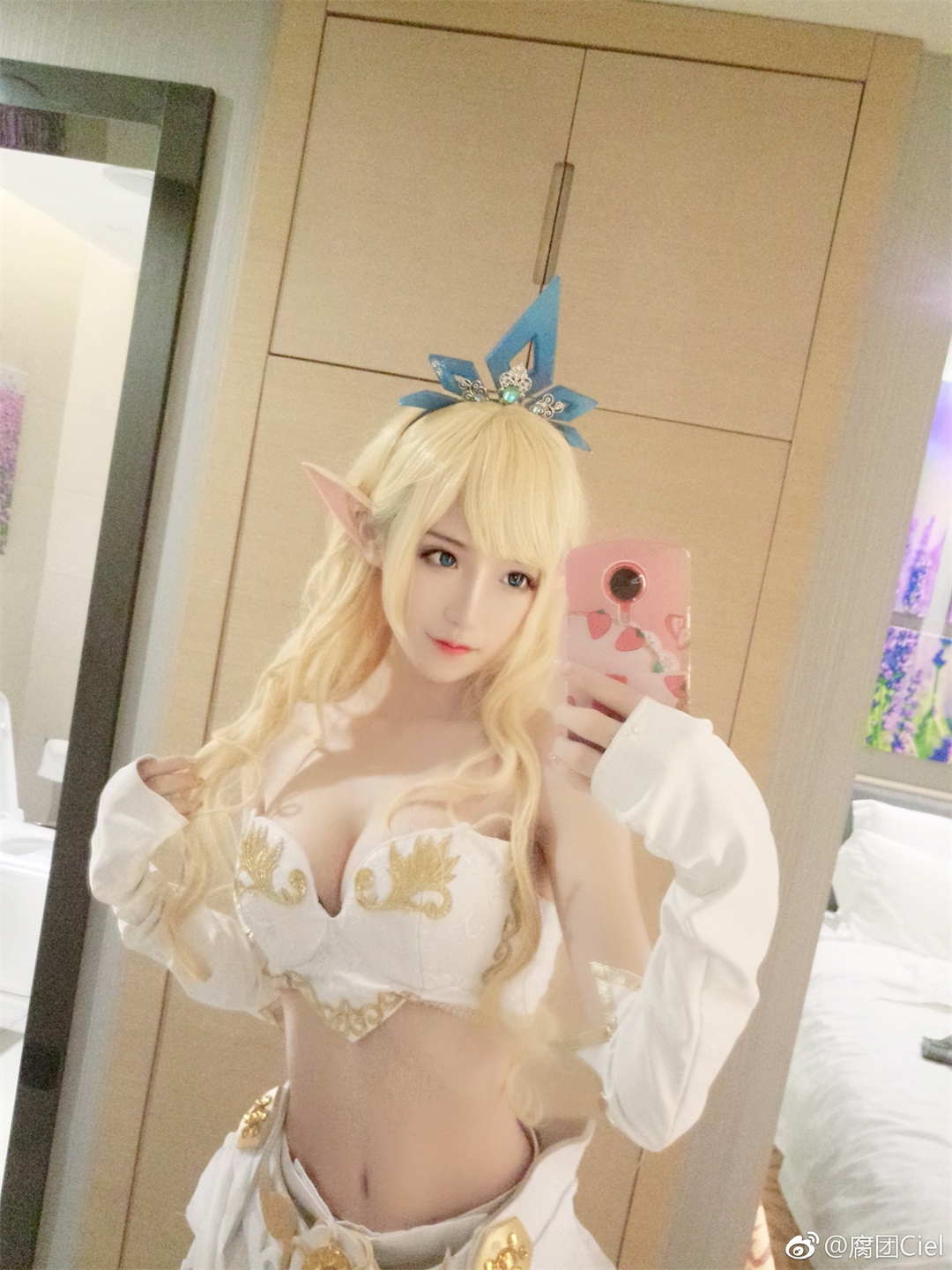 图片[4]-腐团儿全新Cosplay《LOL英雄联盟风女》：梦幻与现实的完美交融-可甜可咸