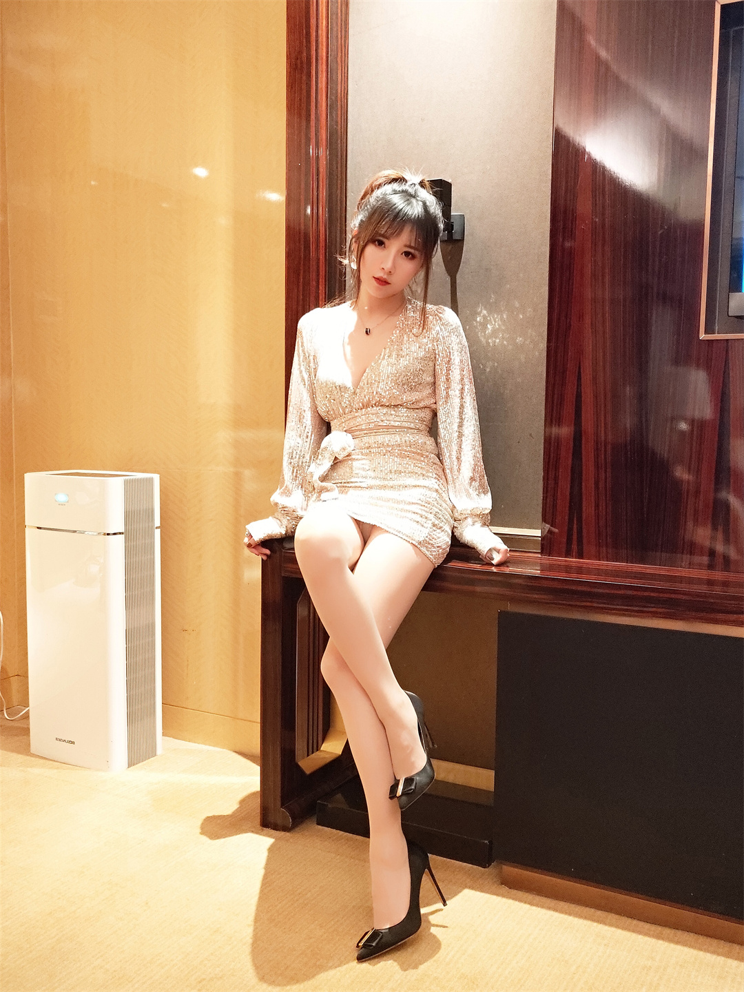 图片[5]-揭秘时尚女神小女巫露娜NO.14作品的魅力与细节-可甜可咸